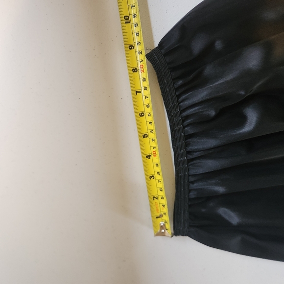 Vintage Black Lace Slip Midi Skirt Lingerie 1990s Size Small Goth Whimsigoth - Picture 9 of 10